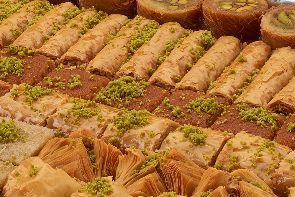 Mixed-Tray-Baklava